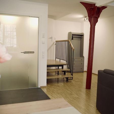De La Vie Reutlingen - Altstadt Apartment An Stadthalle & Am Marktplatz Exteriör bild