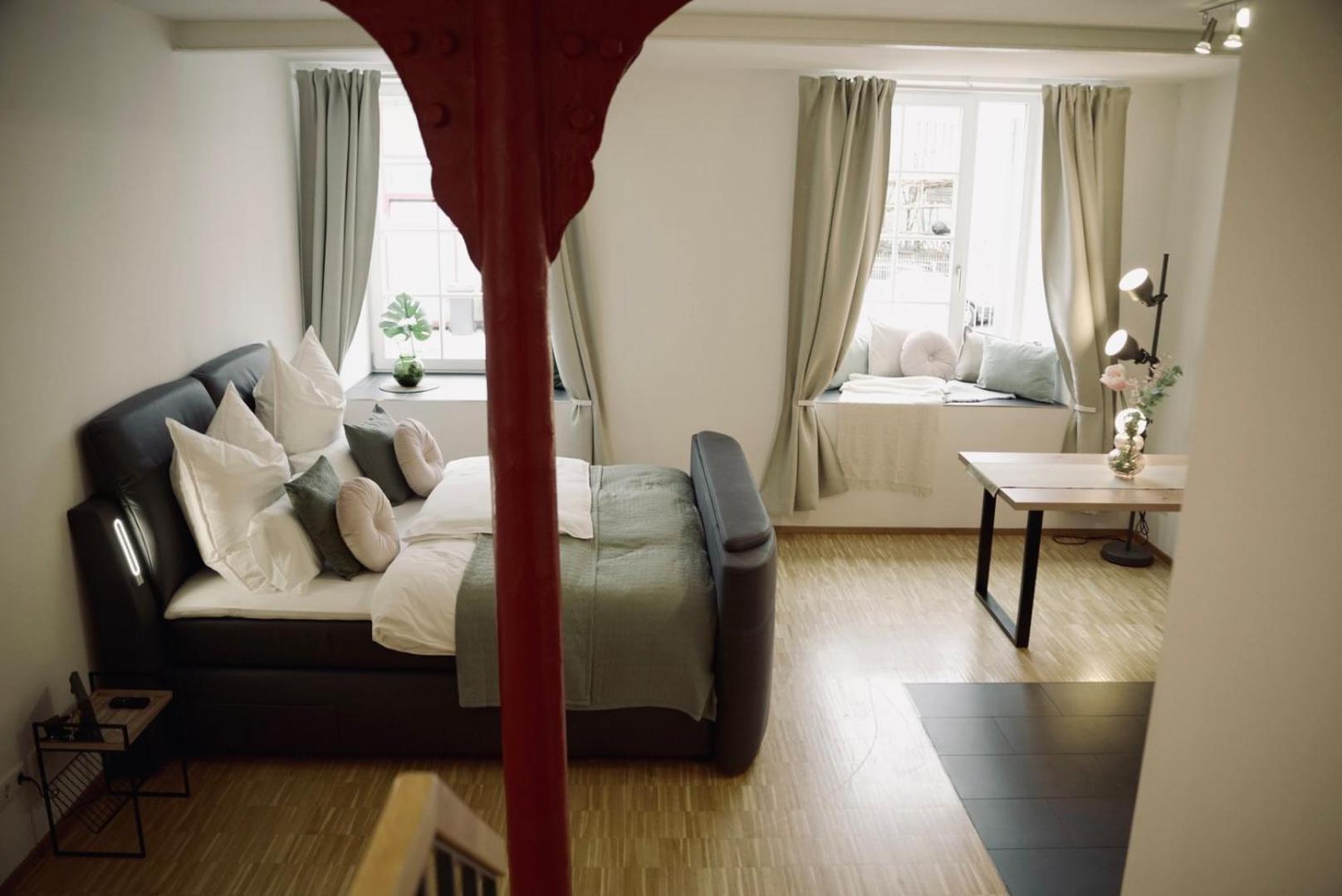 De La Vie Reutlingen - Altstadt Apartment An Stadthalle & Am Marktplatz Exteriör bild