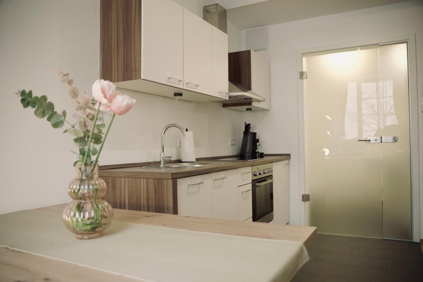De La Vie Reutlingen - Altstadt Apartment An Stadthalle & Am Marktplatz Exteriör bild